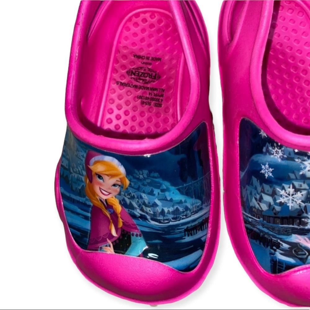 NEW  Disney Frozen Toddlers Croc Like Sandals Slides - Picture 6 of 9